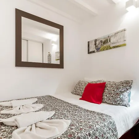 Cosy Retreat In Madragoa -lisbon
